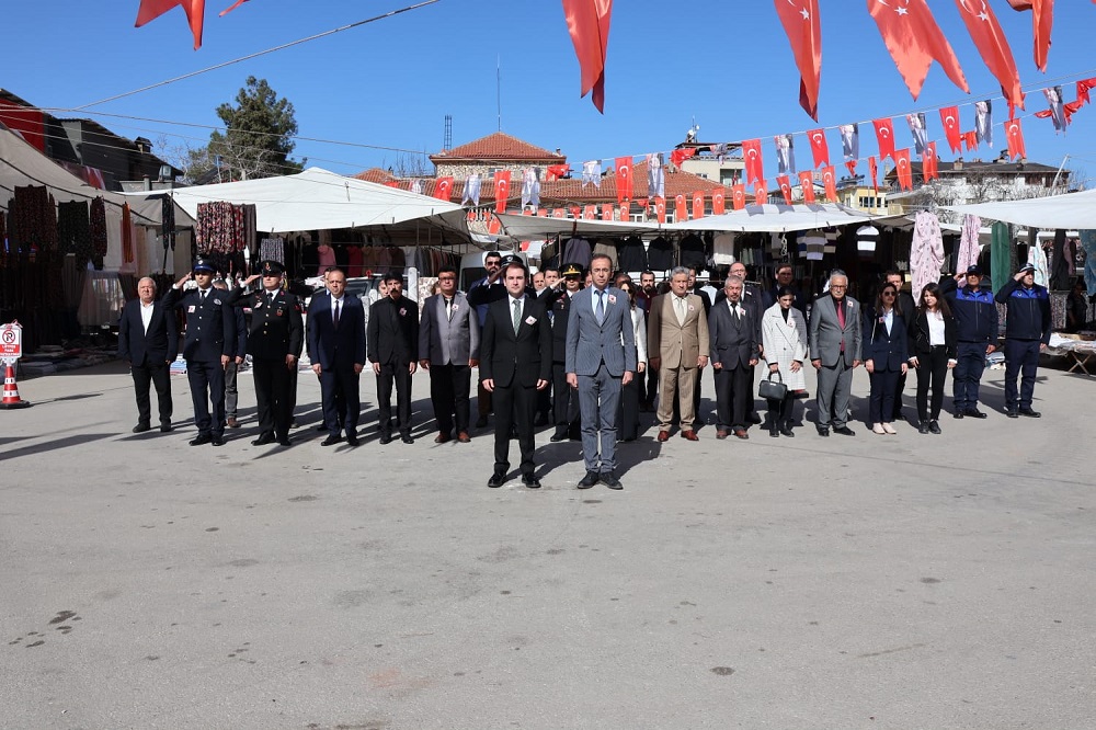 18 Mart Çanakkale Zaferi Ve Şehitleri Anma Günü Kaymakamımız Sayın Ferdi AKGÜN Ve İlçe Protokolün Katılımlarıyla Gerçekleştirildi